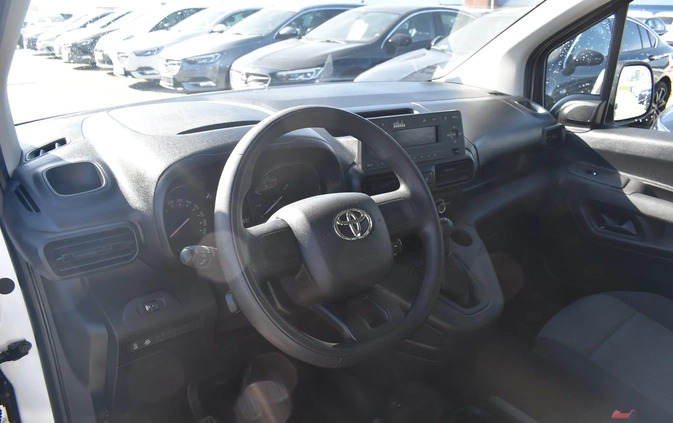 Toyota Proace City Verso cena 67800 przebieg: 150154, rok produkcji 2020 z Trzcianka małe 631